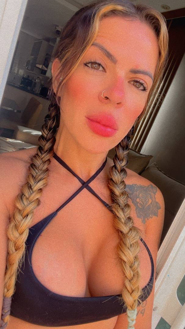 Imagem de perfil da modelo